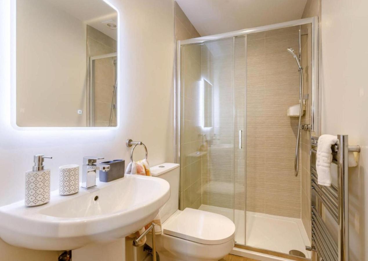 Fawn Cottage Disabled Adapted 3 Bedroom Hot Tub Coughton Exterior photo